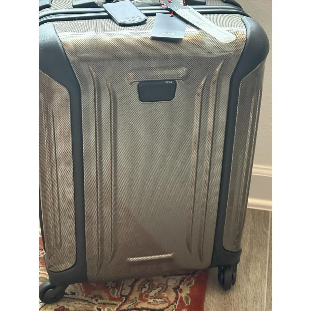 Tumi Vapor 22” Continental Carry-on Hardcase Spinner Luggage Tan