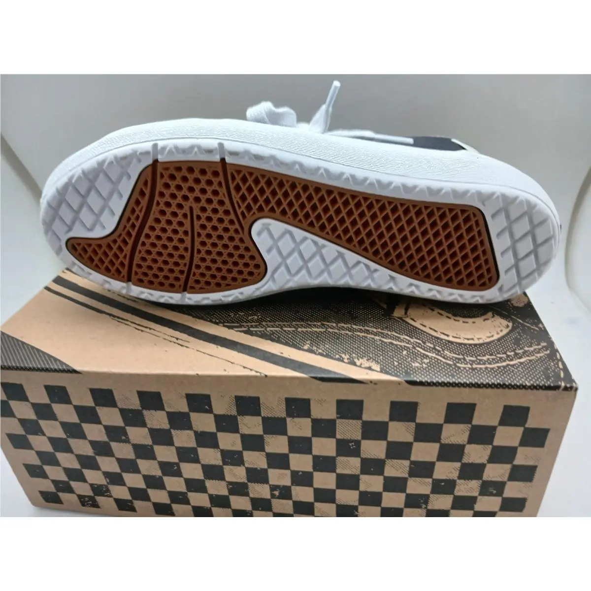 Vans shoes - VANS The Lizzie - The Lizzie - VN0A4BX1BA9 - Gray 3