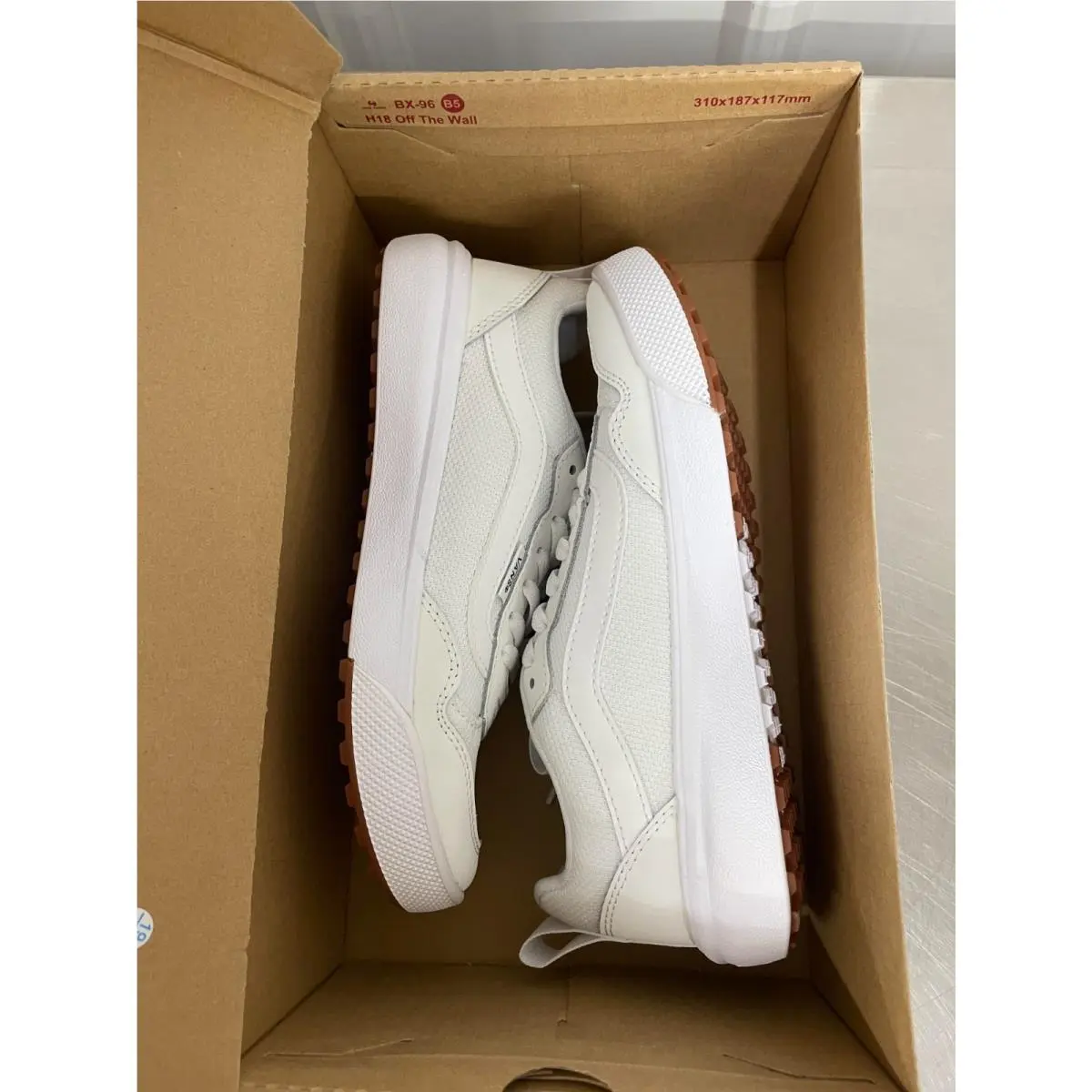 Vans shoes - VANS Range - Range - WN0A5ELAW00 - White 8
