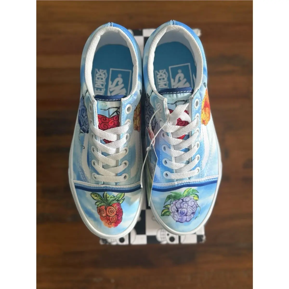 Vans Old Skool One Piece Devil Fruit VN0007N7WM Women`s 5 Youth 3.5