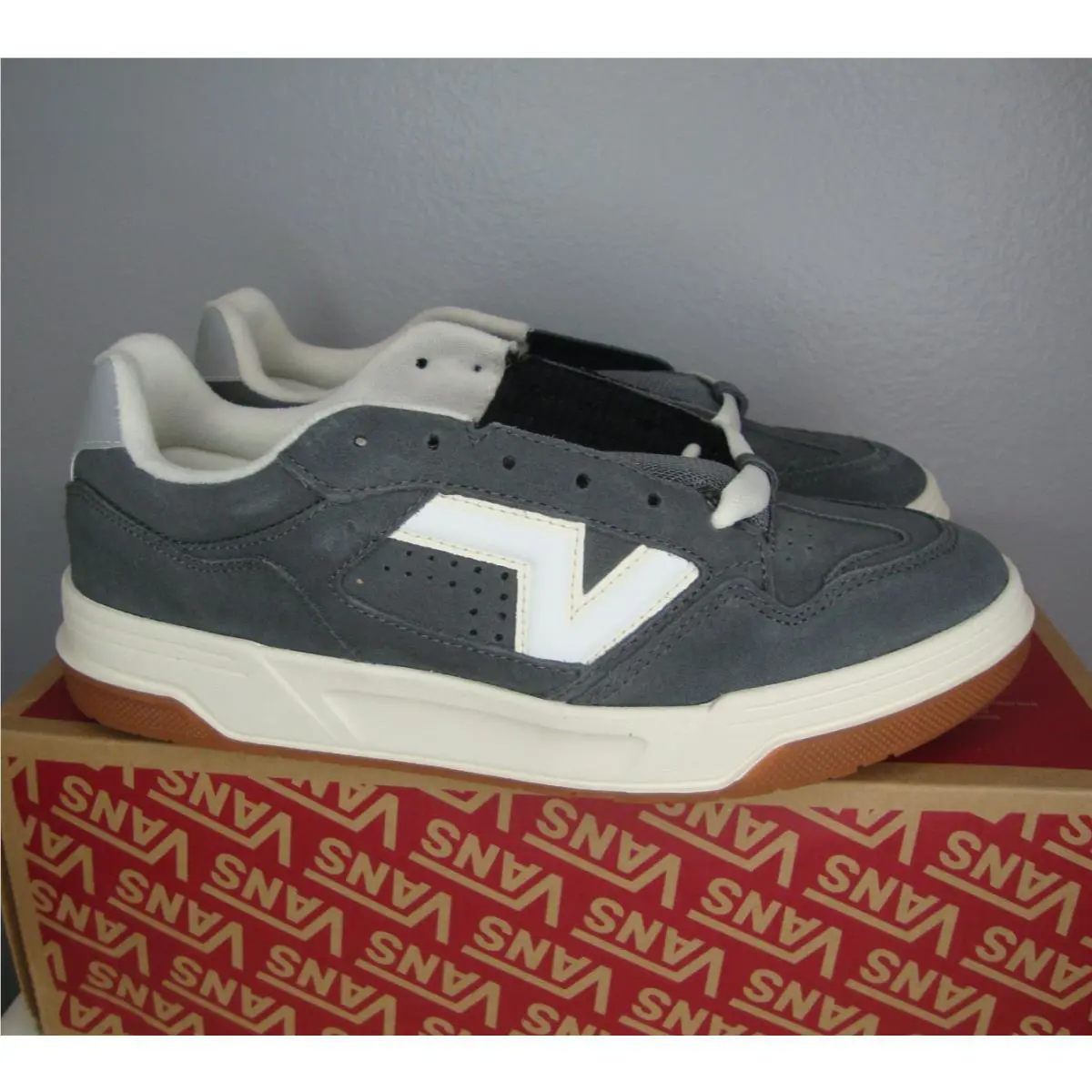 Vans shoes - VANS Upland - Upland - VN000D25PWT - Gray (UPC: 197643313779) 0