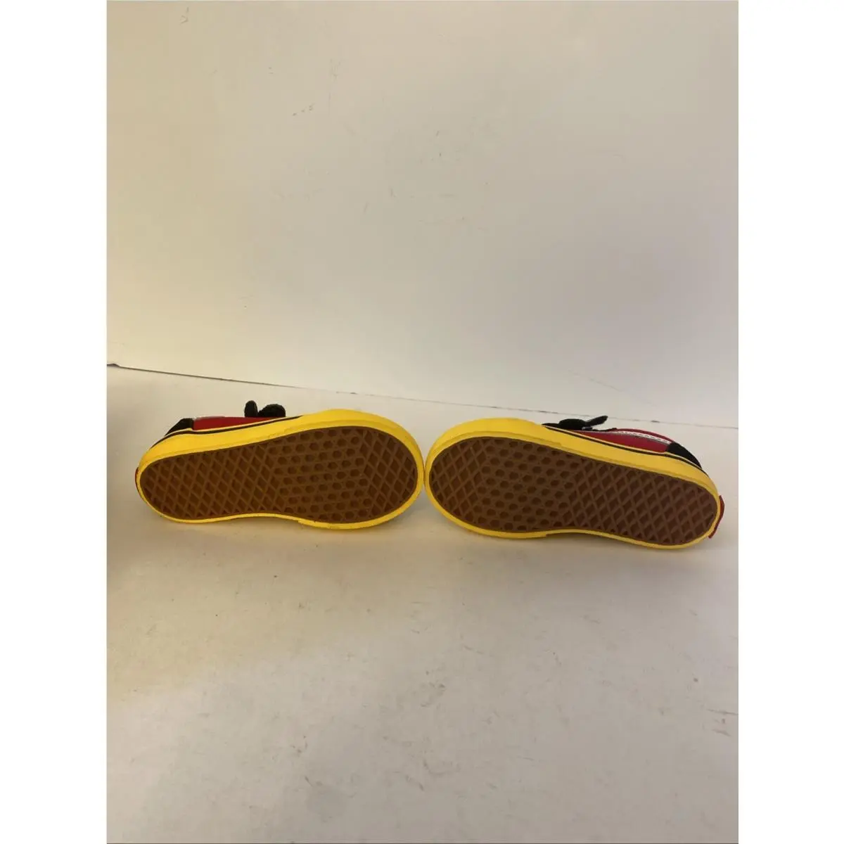 Vans shoes - Old Skool V - Old Skool - Black/Red/Yellow (UPC: 192363280936) 1