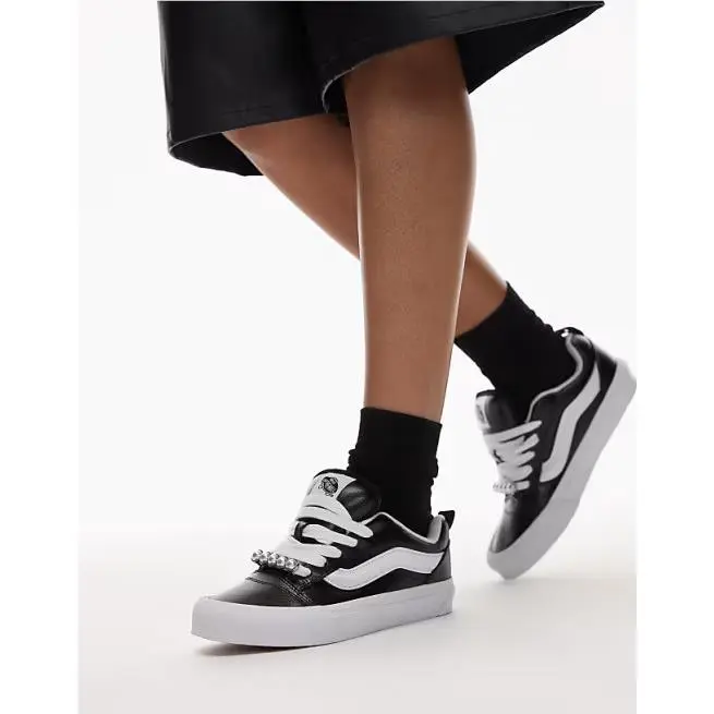 Vans shoes - BLACK/WHITE - VN000E9XCJK 6