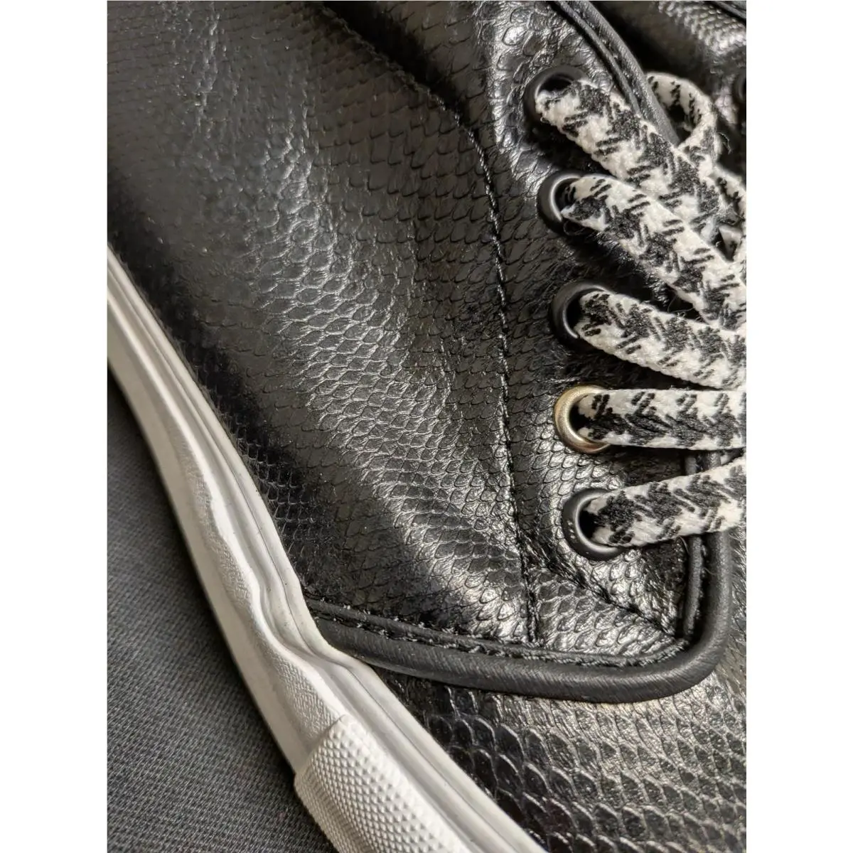Vans shoes - VANS Chukka - Chukka - 6414199 105 - Black 3