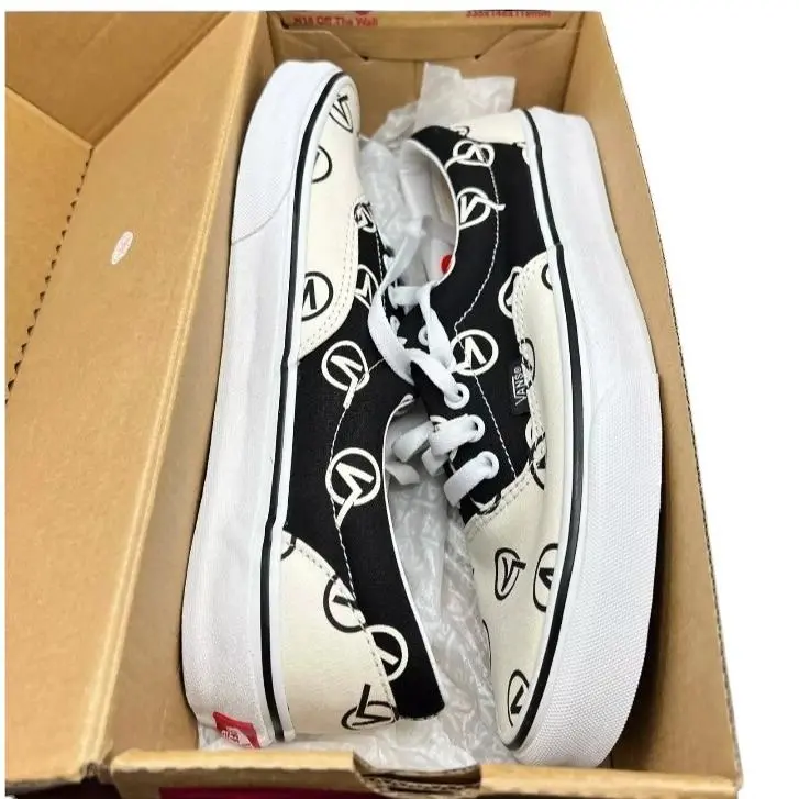 Vans shoes - VANS Era - Era - VN0A4BV417H - White 4