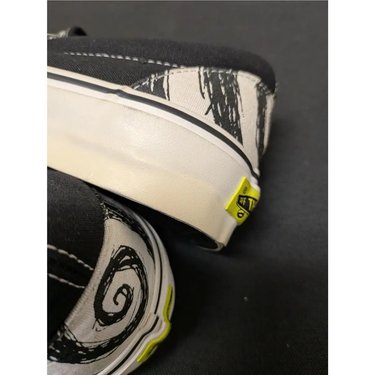 Vans shoes - VANS Classics - Classics - VN-0EY2XTT - Black 4