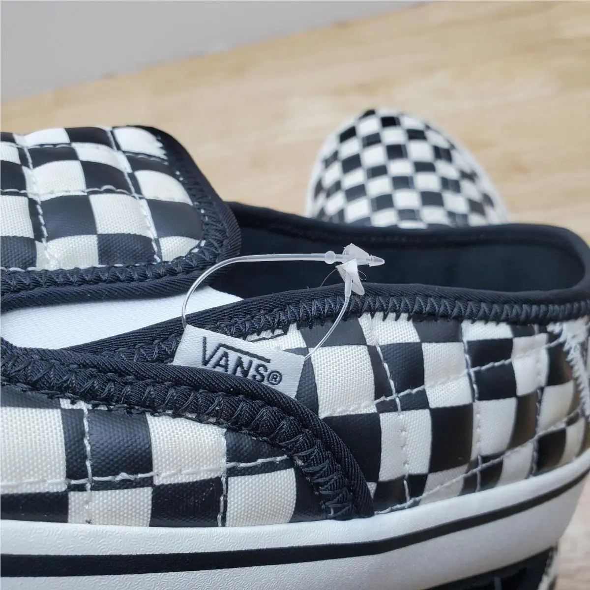 Vans shoes - VANS Slip-Er - VN0A4UWOIB8 - Black, Manufacturer: Black/Classic White 7