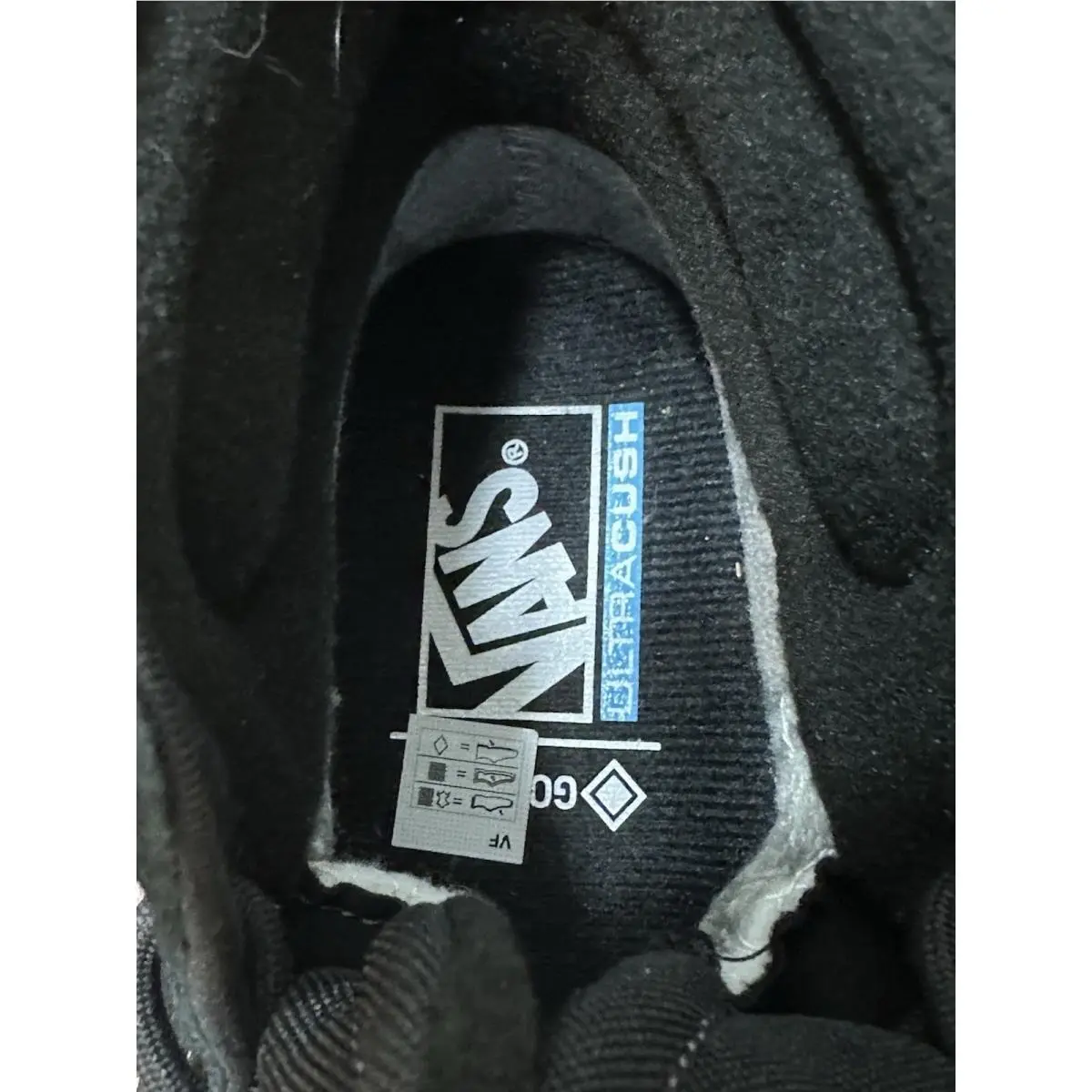 Vans shoes - VANS Sk8-Hi Mte - Mte - VN000CVS1OJ - Black 2
