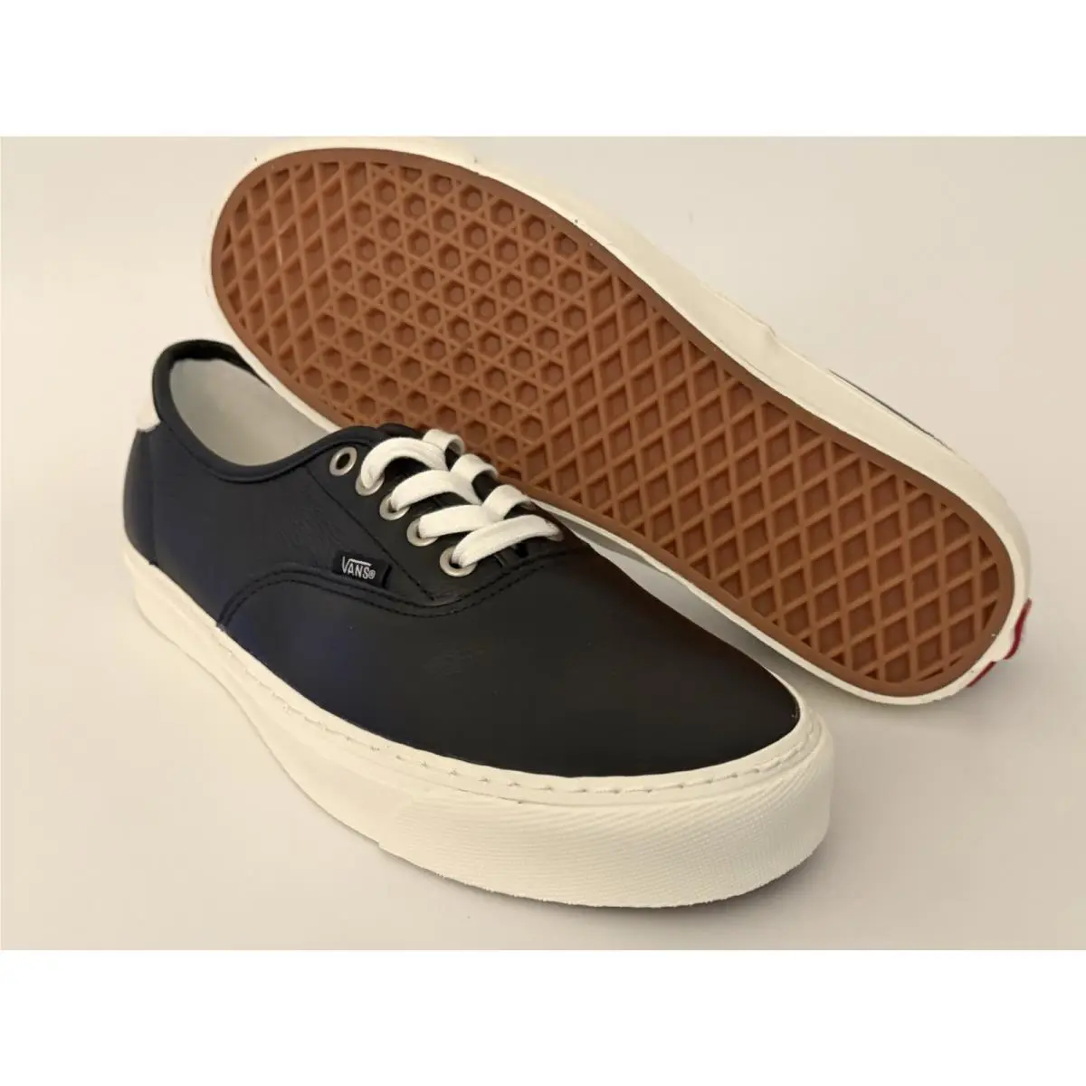 Vans shoes - VANS Authentic - Authentic - VN000CZKBLK - Black 1