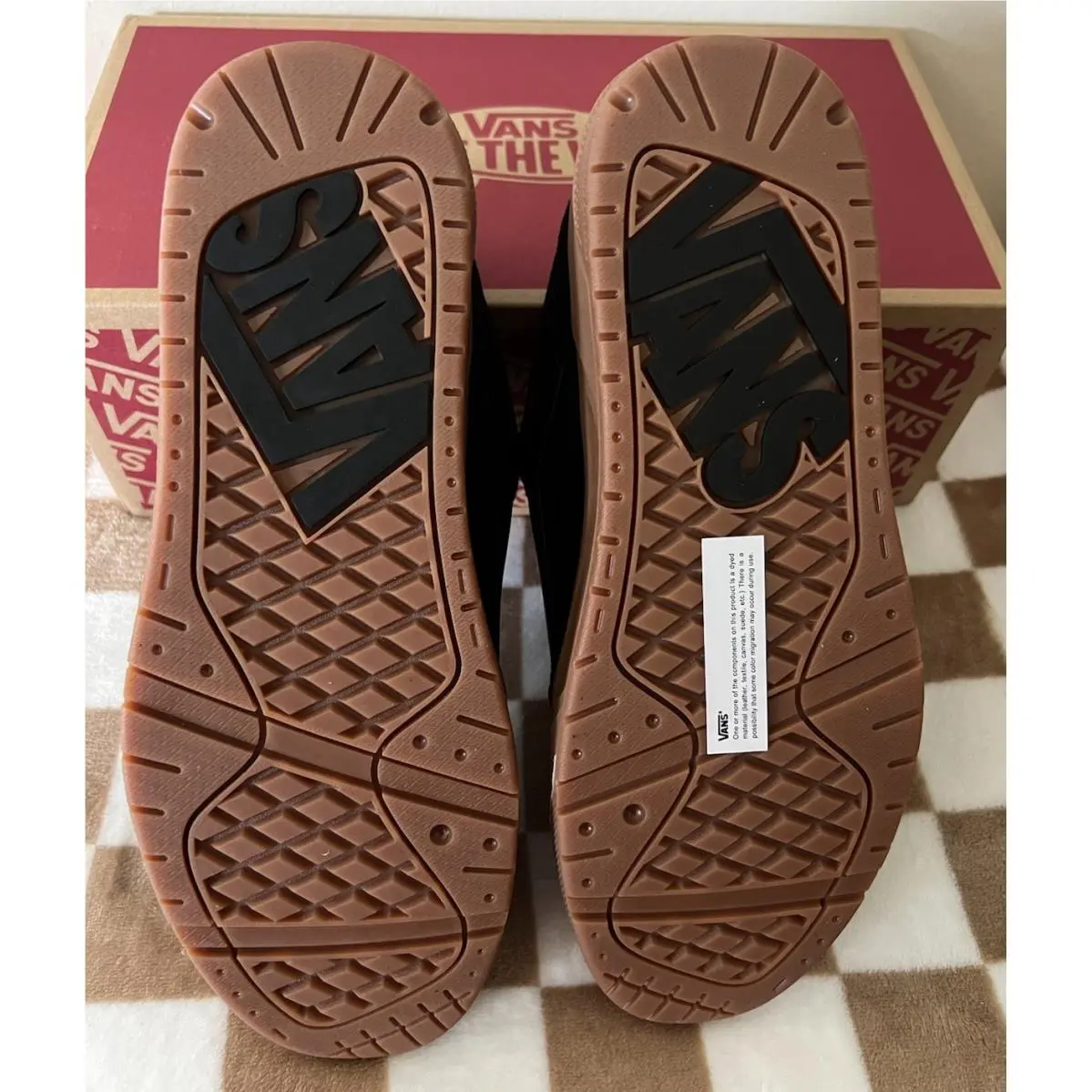 Vans shoes - VANS Hylane - Hylane - VN000D26B9M - Black/Gum 11