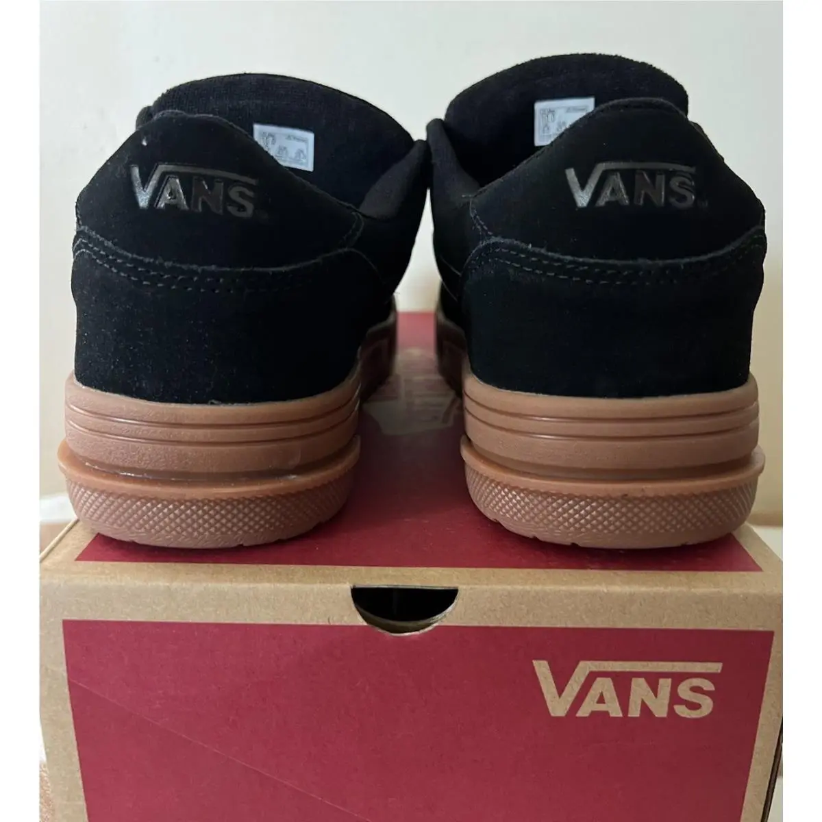 Vans shoes - VANS Hylane - Hylane - VN000D26B9M - Black/Gum 9