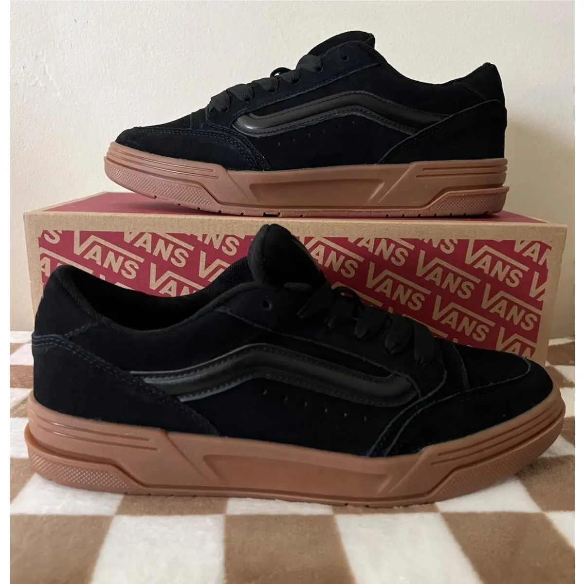 Vans shoes - VANS Hylane - Hylane - VN000D26B9M - Black/Gum 1