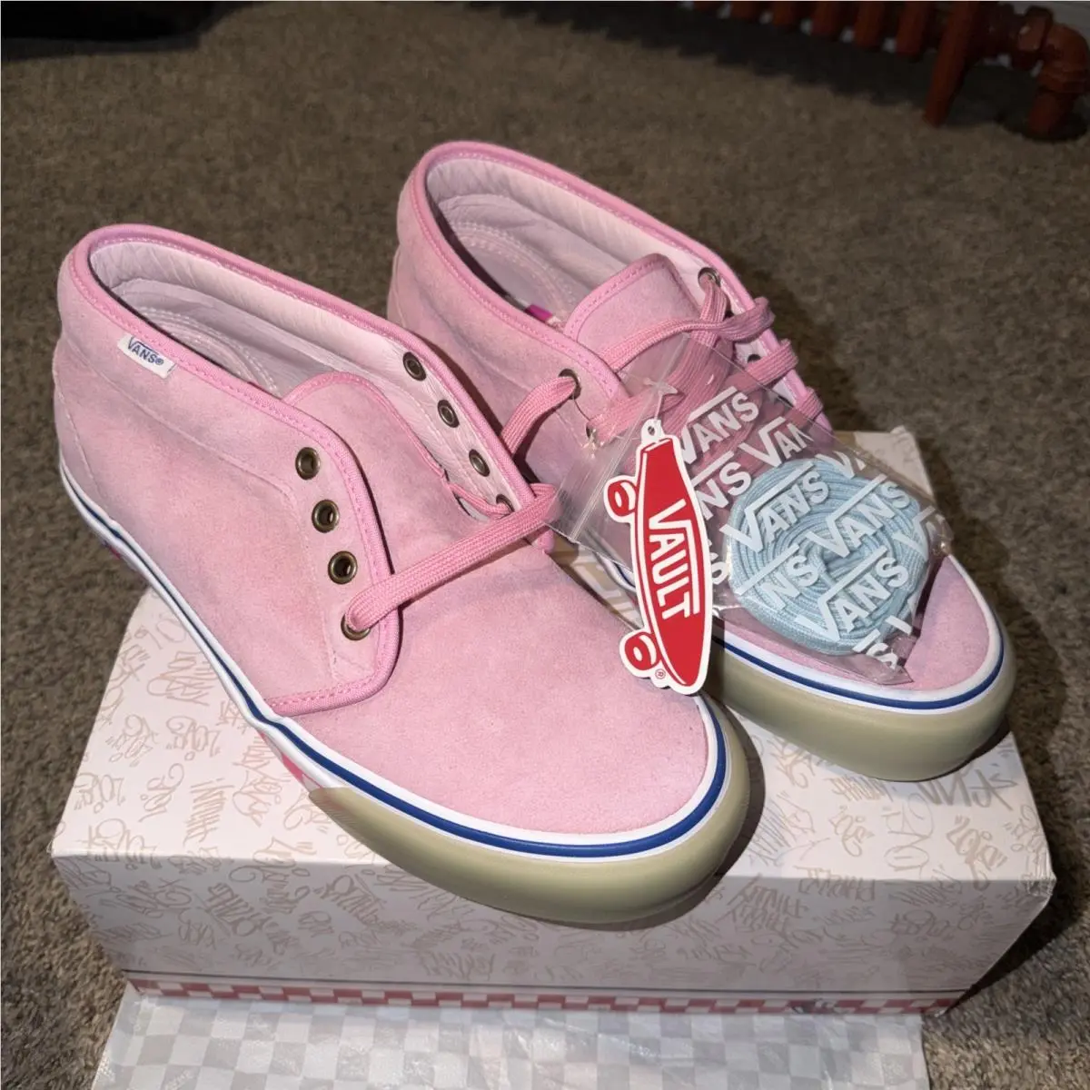 Size 8.5 Men’s and 10 Women’s Jsp x Vans Chukka 79 Vault LX - Pink/white