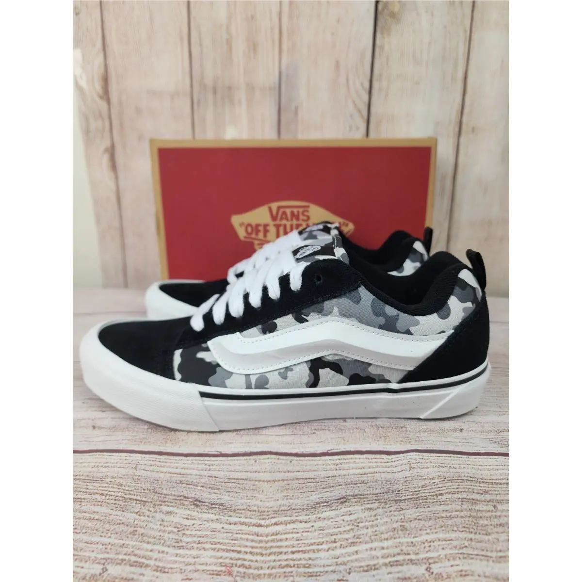 Vans shoes - VANS Knu Skool - Knu Skool - White Black 1