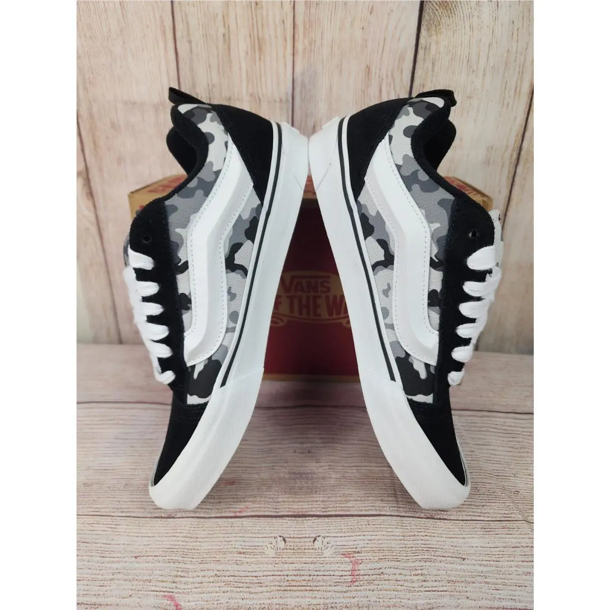 Vans shoes - VANS Knu Skool - Knu Skool - White Black 3