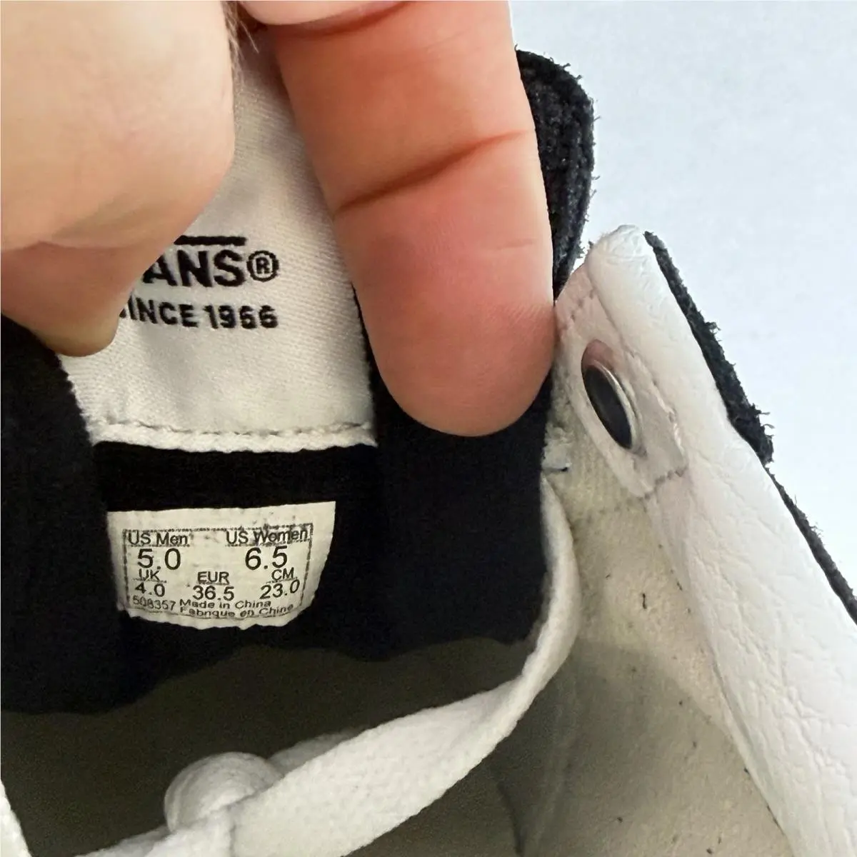 Vans shoes - Sport Low - Sport Low - VN000CQRBZW - Black/White 3