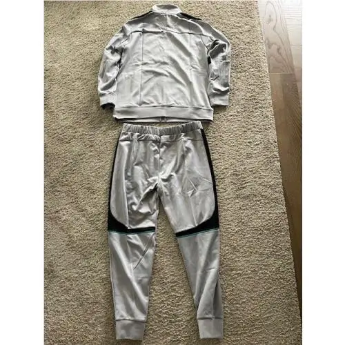 Puma clothing - Silver, Black, Green 0