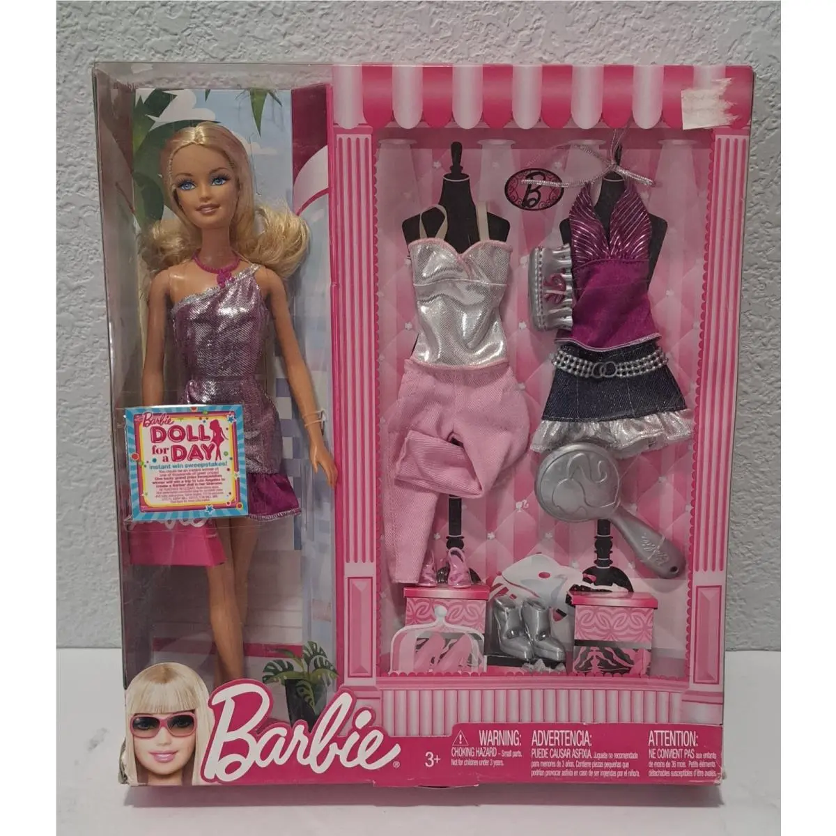 Mattel Barbie Barbie Doll For A Day 2009