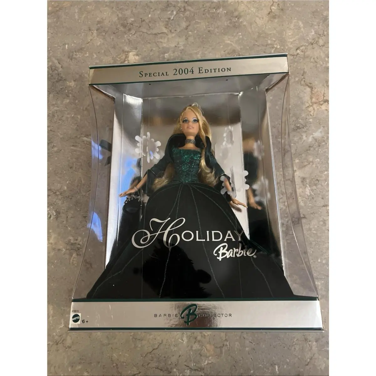 2004 Holiday Barbie Doll Special Edition Green Dress