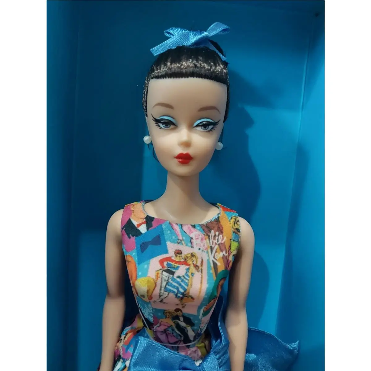 Birthday Beau Brunette Barbie Doll Roma Convention Brunette EX 2020 Mattel Nrfb