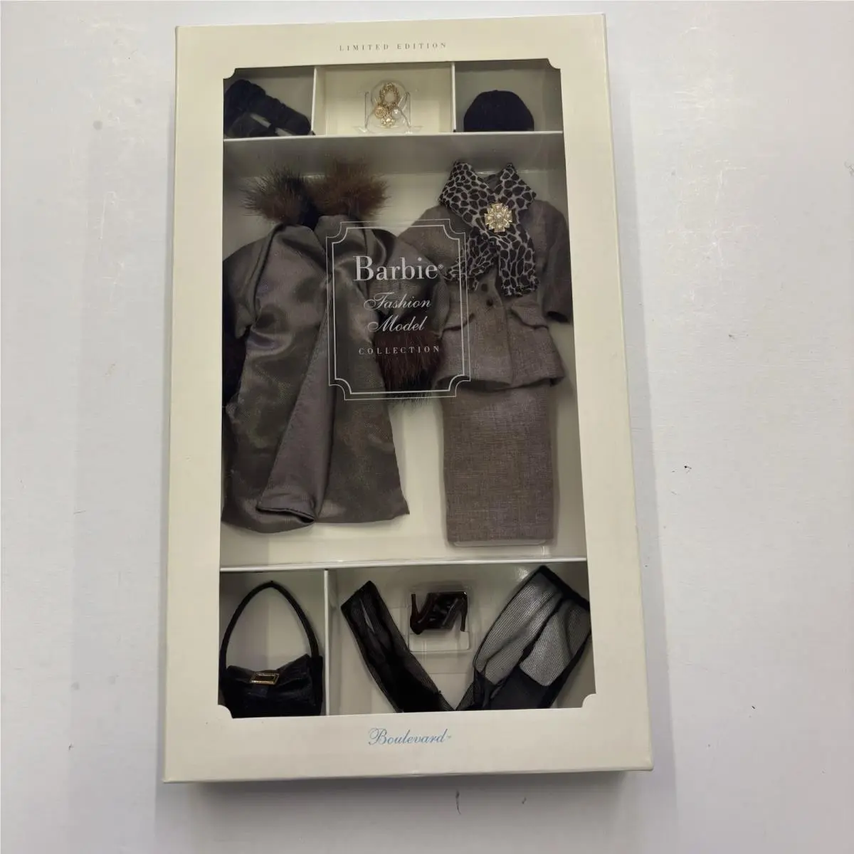 Barbie Silkstone Bfmc Boulevard Fashion Outfit 29653 Nrfb 2000