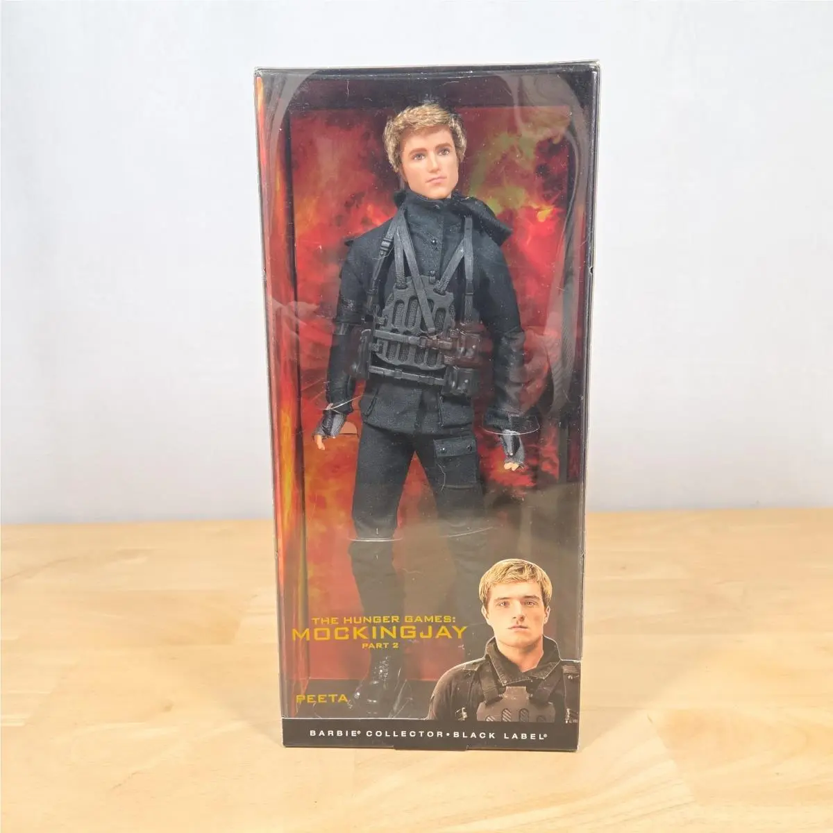 Barbie Peeta Hunger Games Mockingjay Collector Black Label 2015 Mattel CJF34