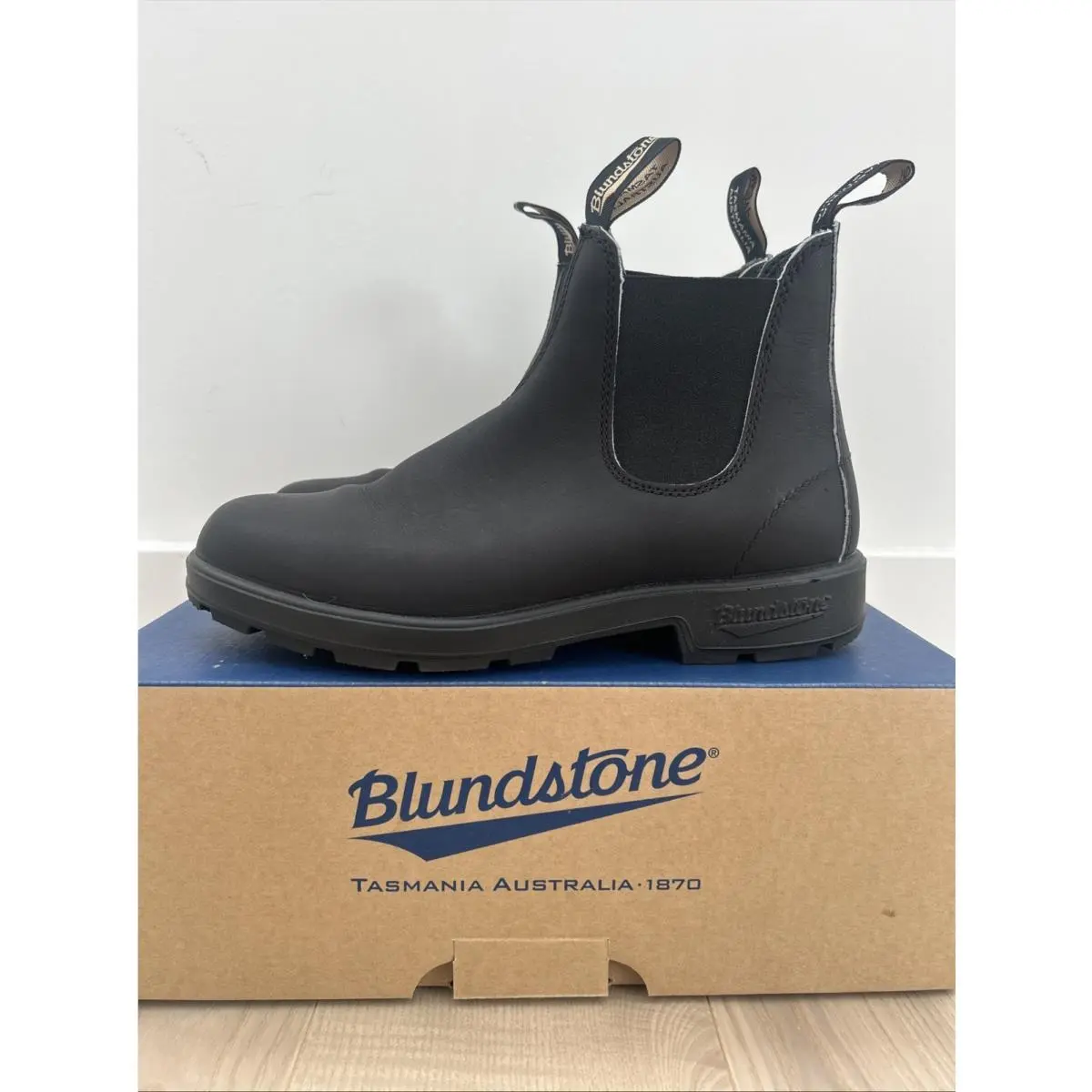 Blundstone 510 Elastic Sided Boots Lined Black Size 8.5 US Mens/10.5 US Womens