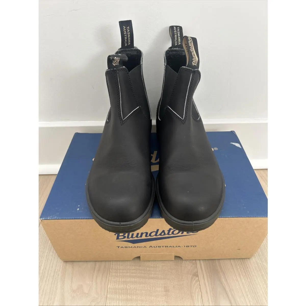 Blundstone shoes - 510 - 587-RUSTICBLACK-75 - Black (UPC: 9315891452823) 1