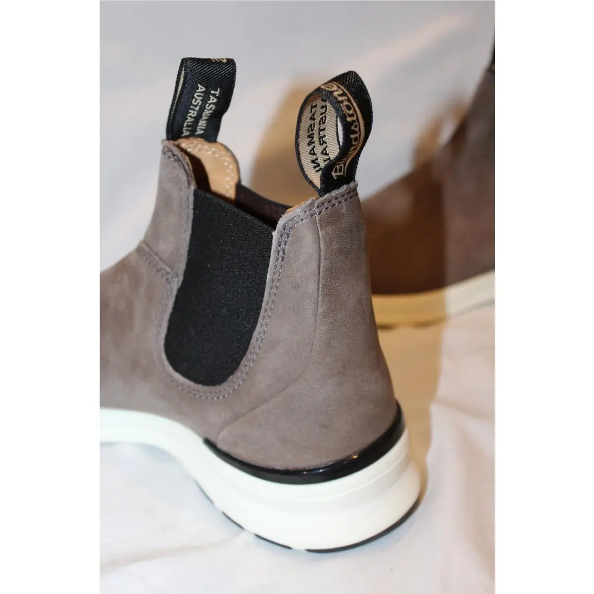 Blundstone shoes - Gray 3