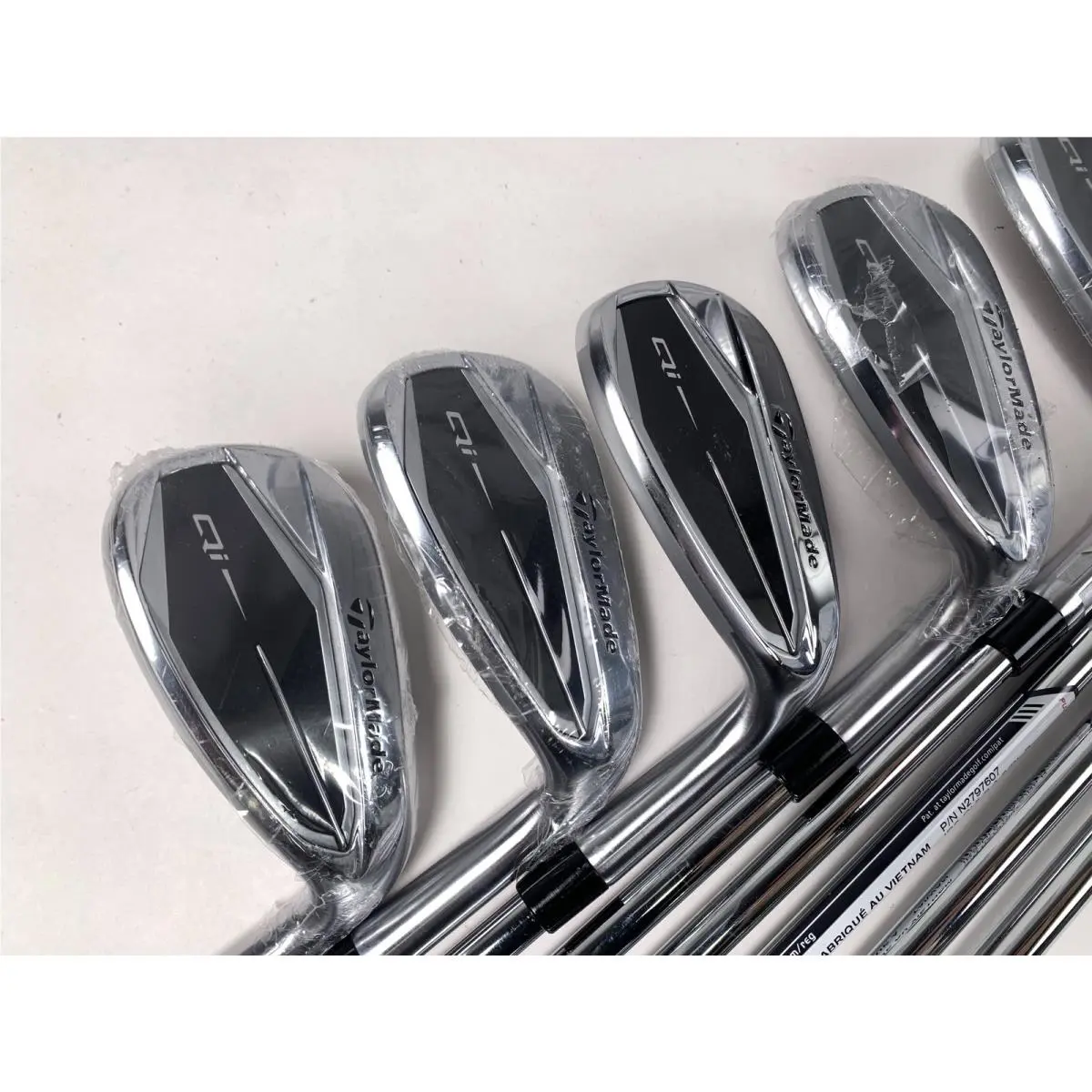 TaylorMade  - Qi 1