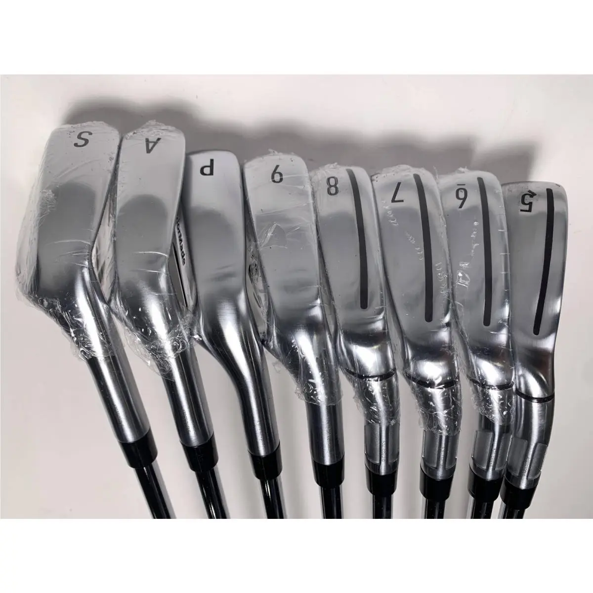 TaylorMade  - Qi 3