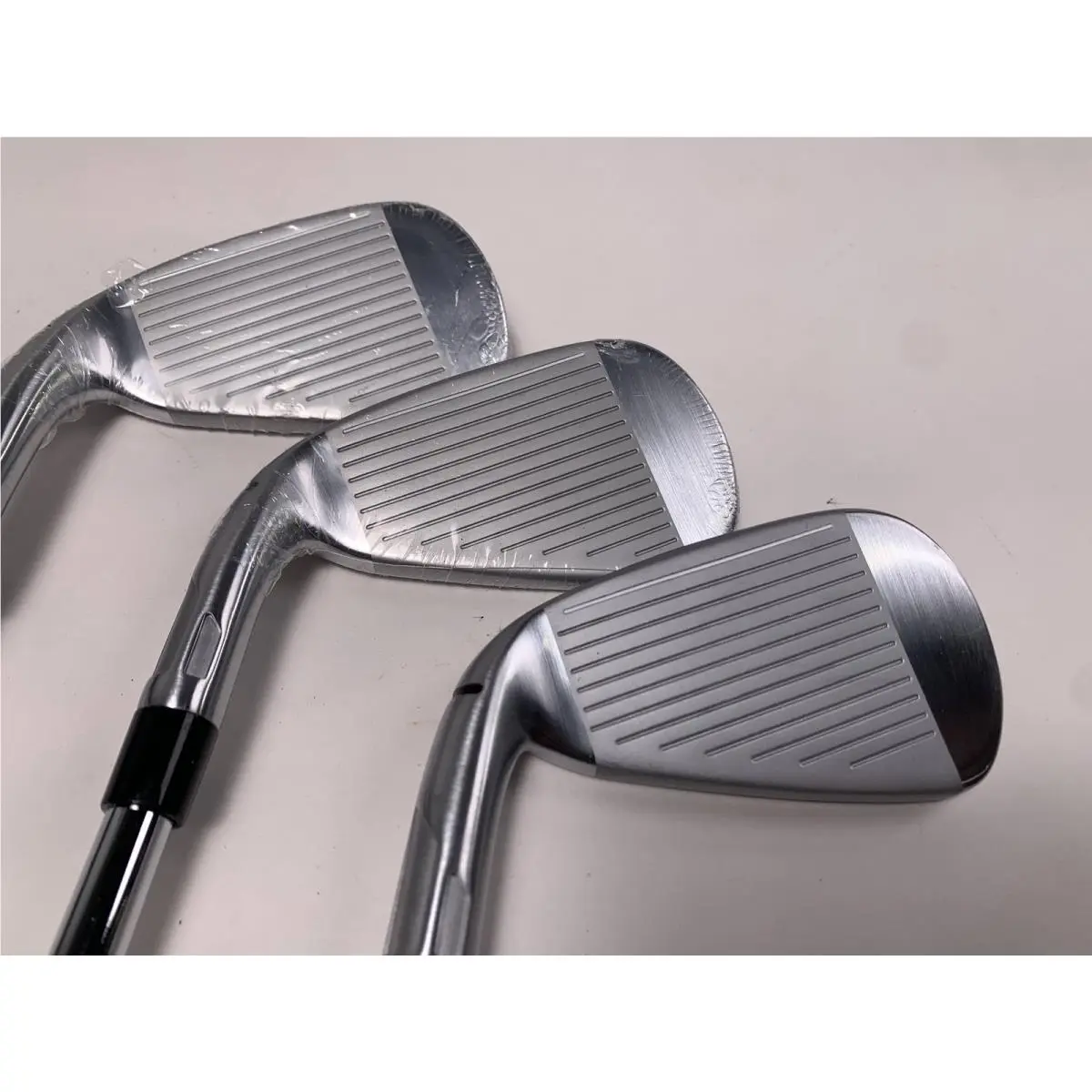 TaylorMade  - Qi 4