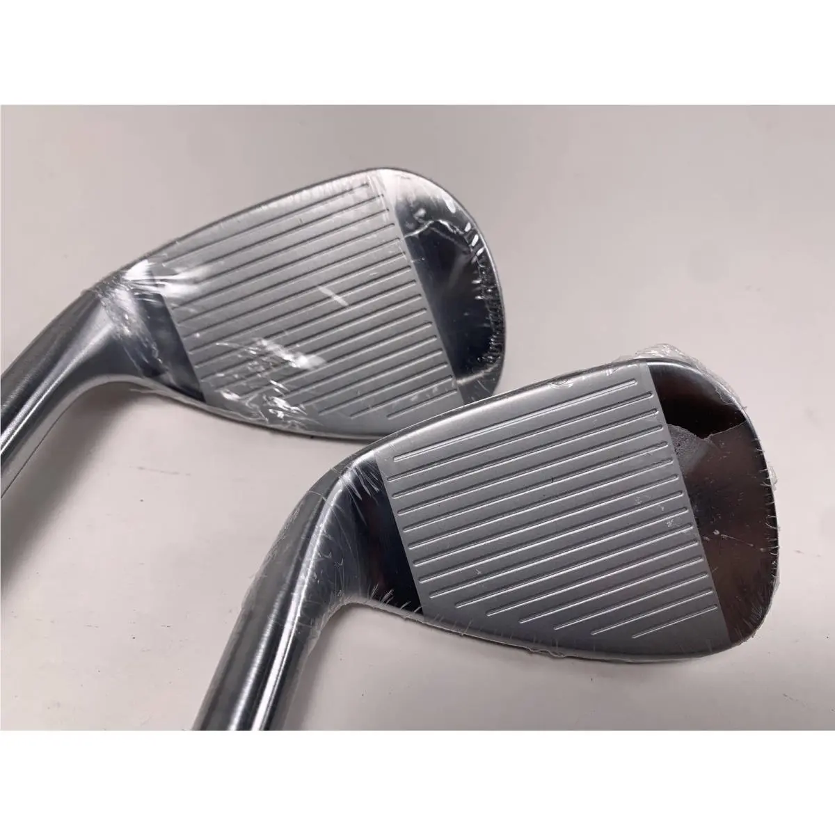 TaylorMade  - Qi 6