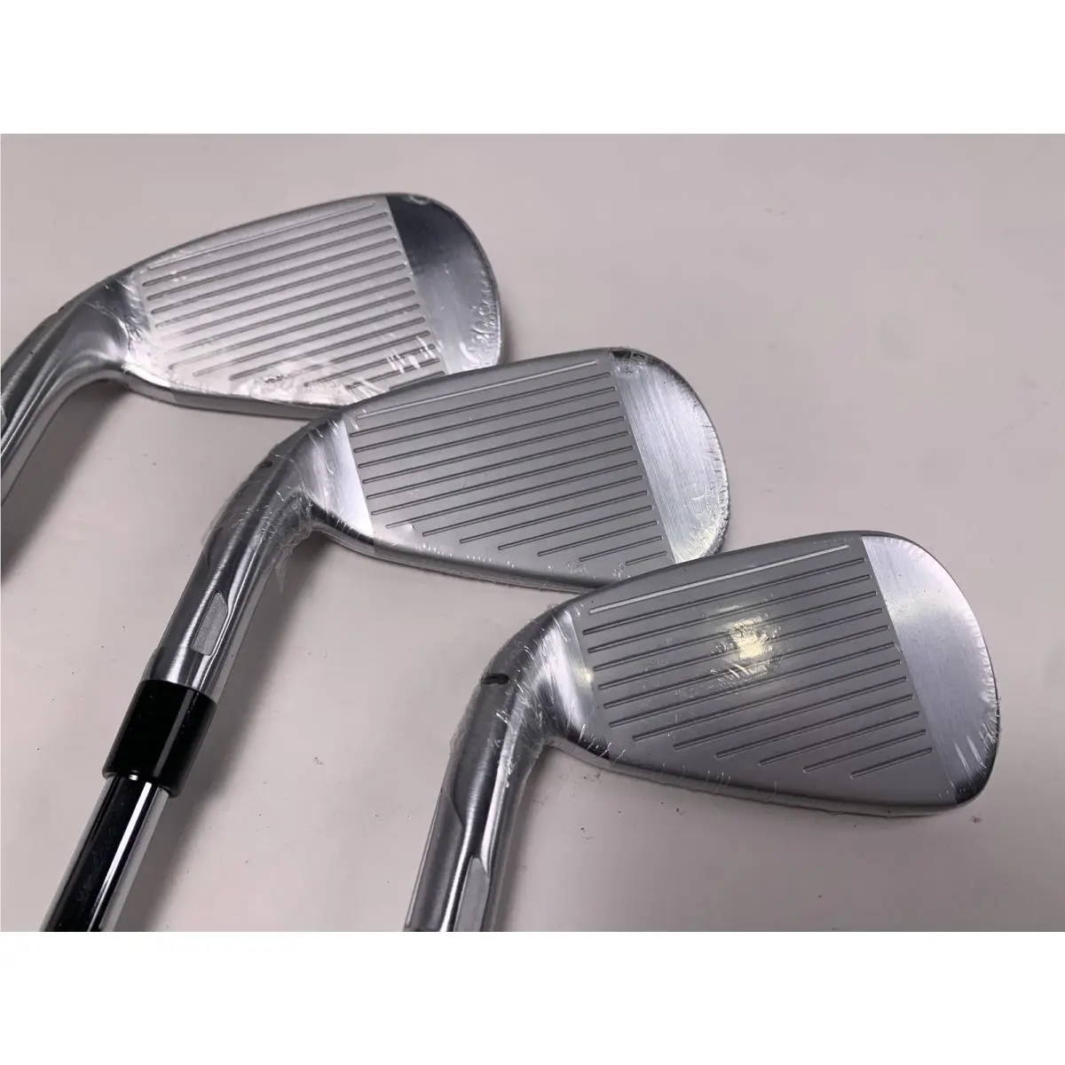 TaylorMade  - Qi 4