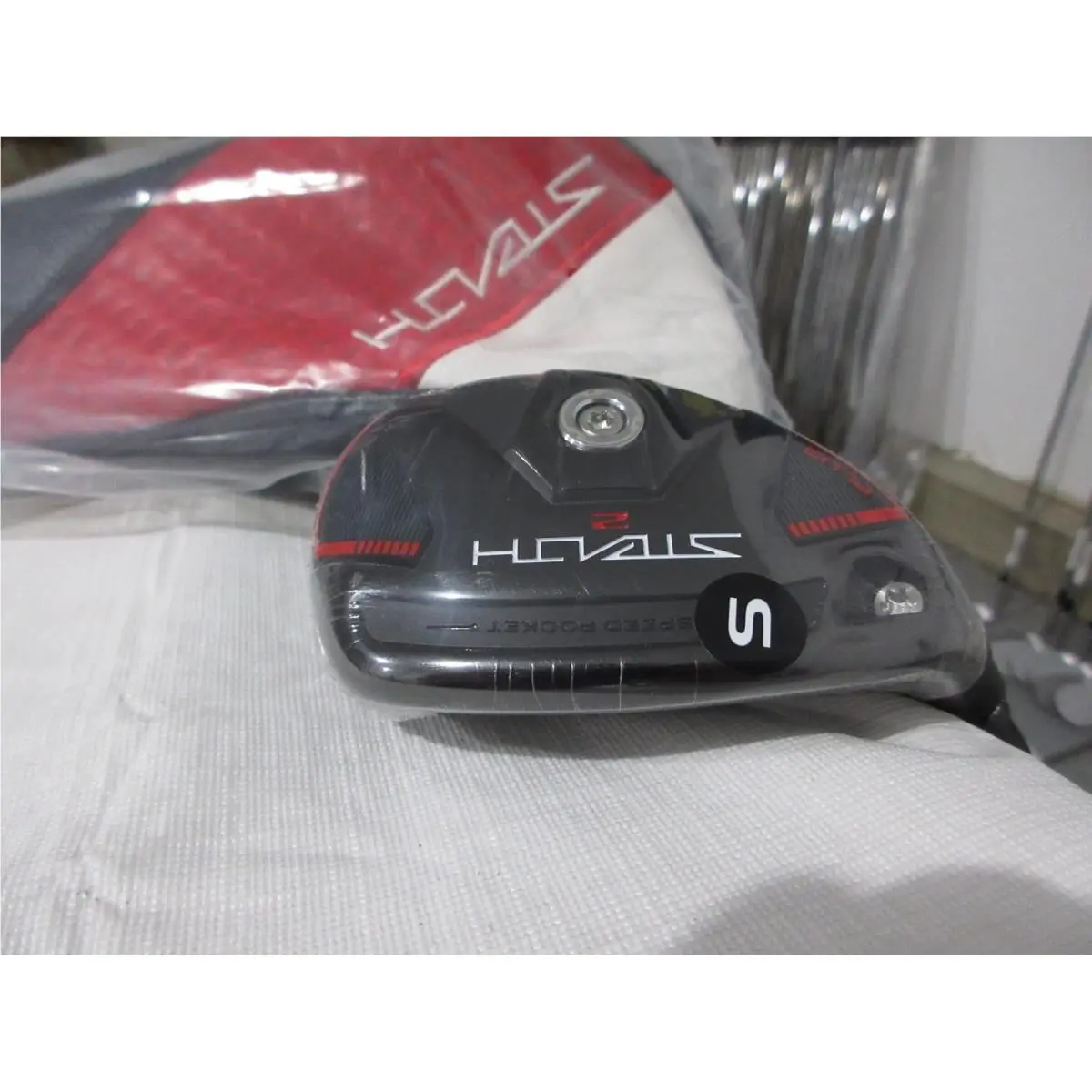 Left-handed Taylormade Stealth 2 Plus Hybrid - 4H - 22 - Stiff Graphite