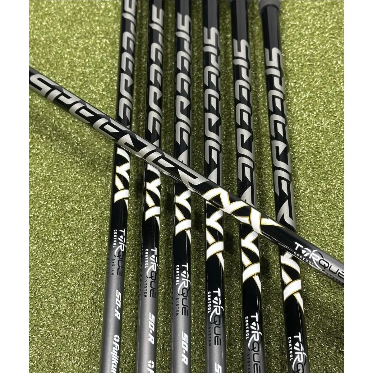 TaylorMade  - Qi HL - Chrome, Lie Angle: Black 5