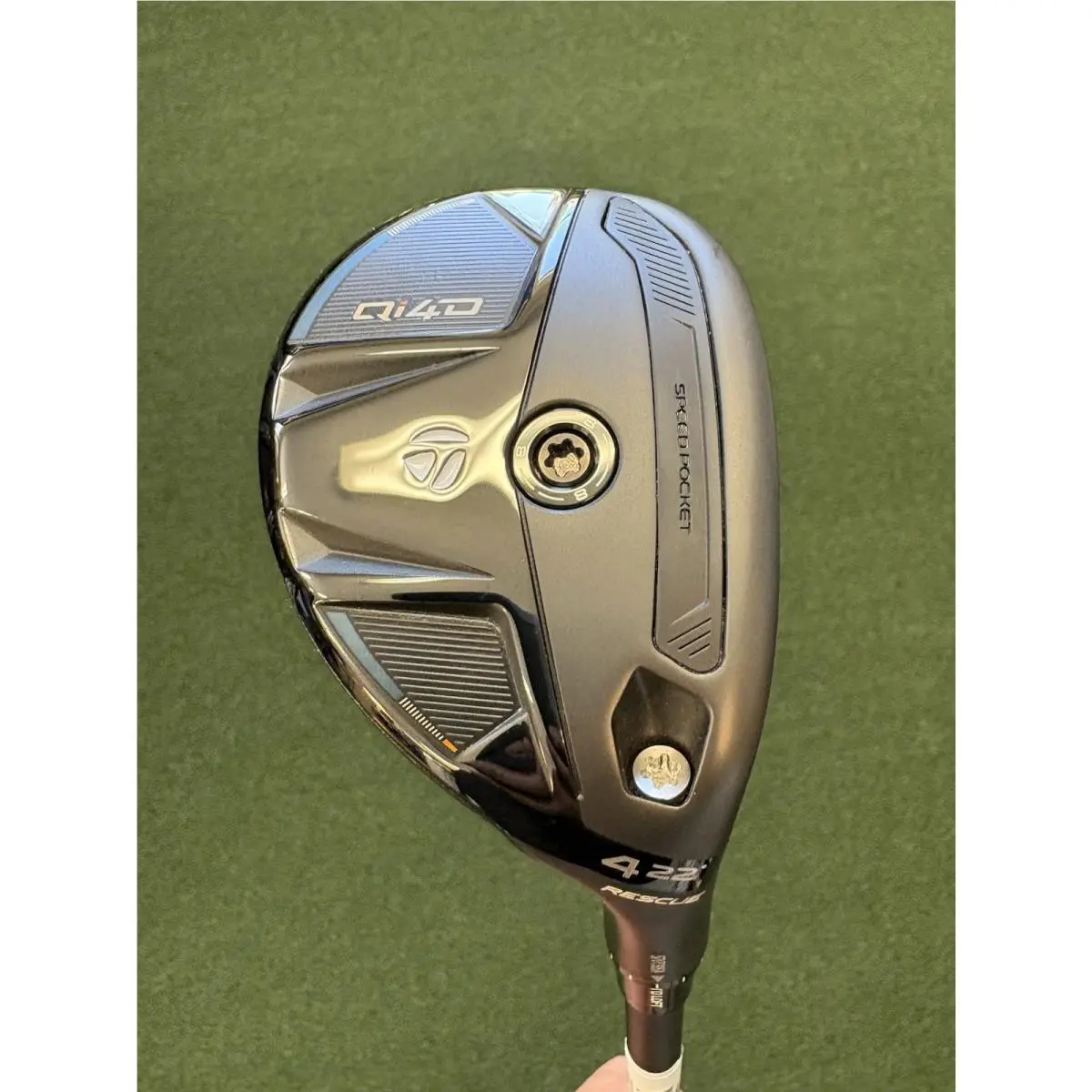 Taylor Made QiD4 22 Deg 4 Rescue Reax 75 Gram Stiff Flex