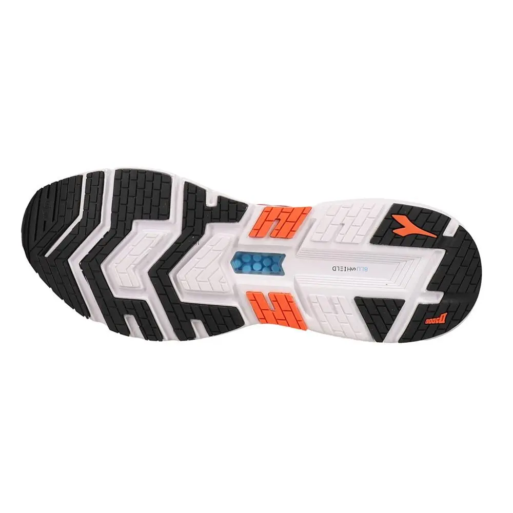 Diadora shoes - diadora Mythos Blushield Volo 2 Running - 178071-C9804 - White 8