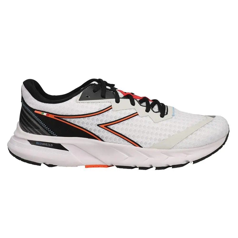 Diadora shoes - diadora Mythos Blushield Volo 2 Running - 178071-C9804 - White 4