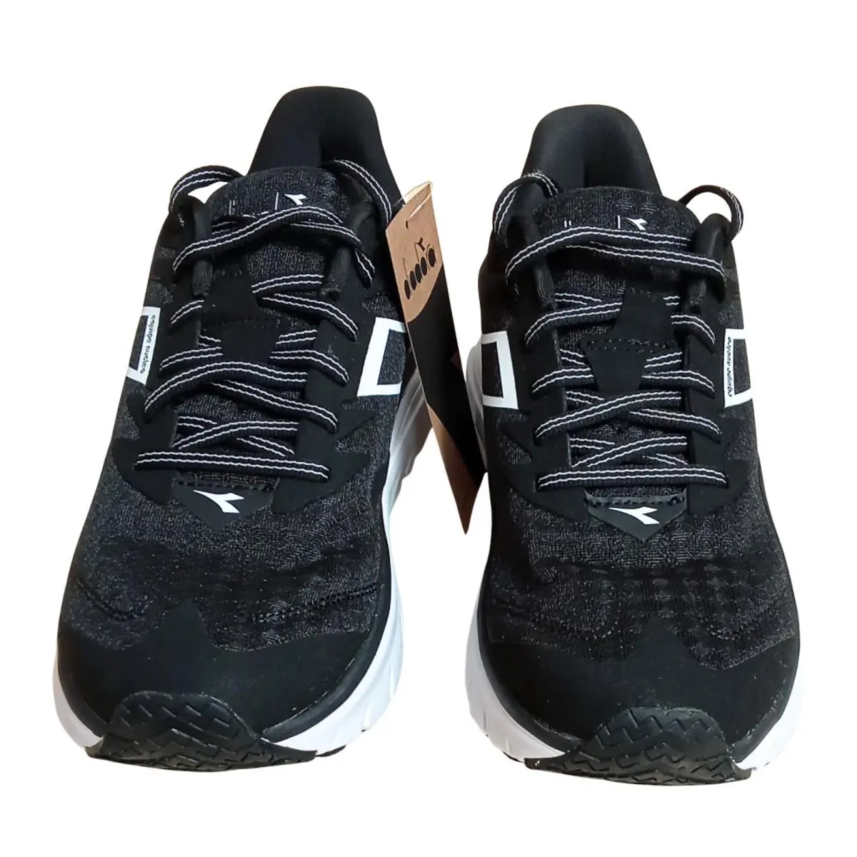 Diadora Equipe Nucleo Running Sneakers Black/white Womens Sz 9 - Black, White
