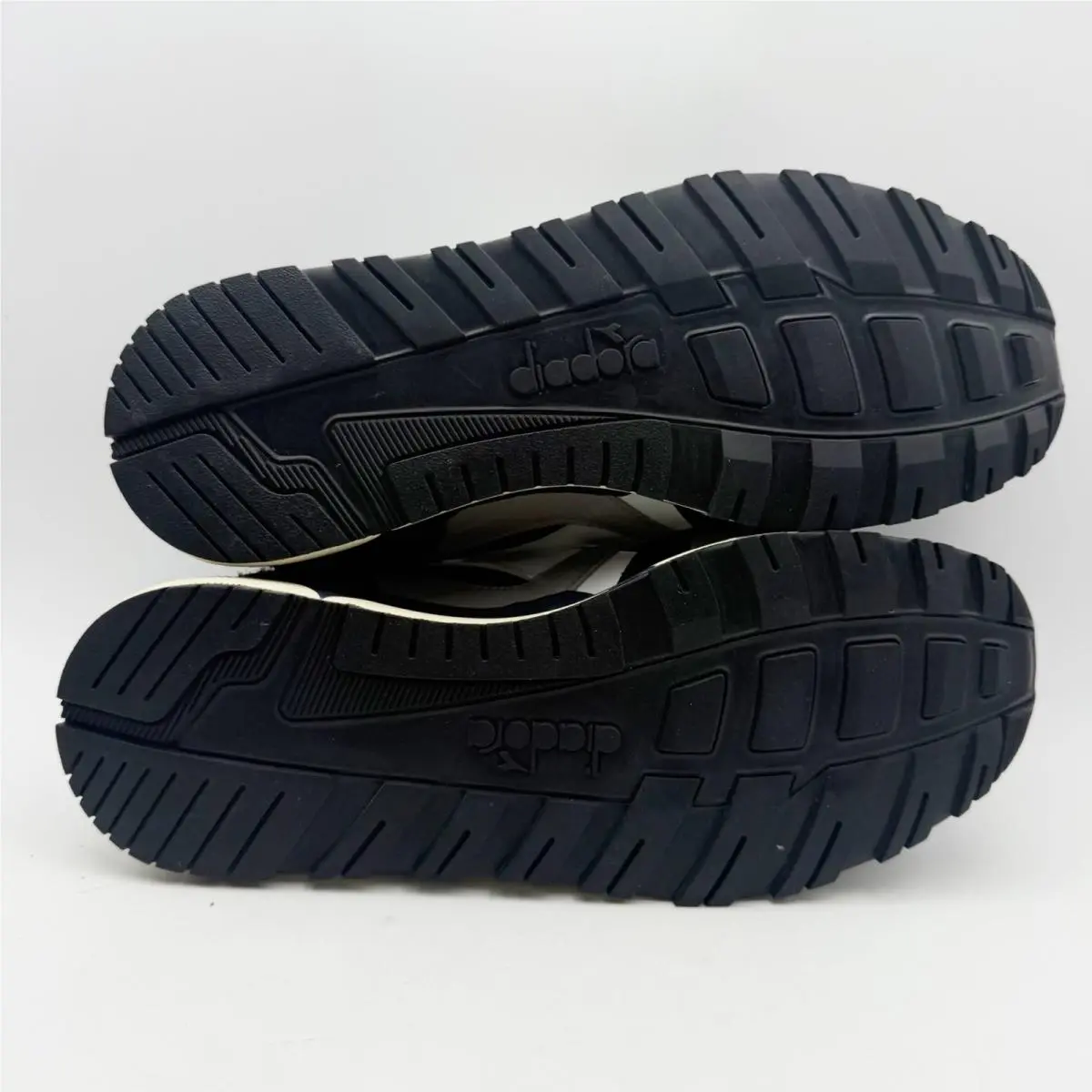 Diadora shoes - Black 9