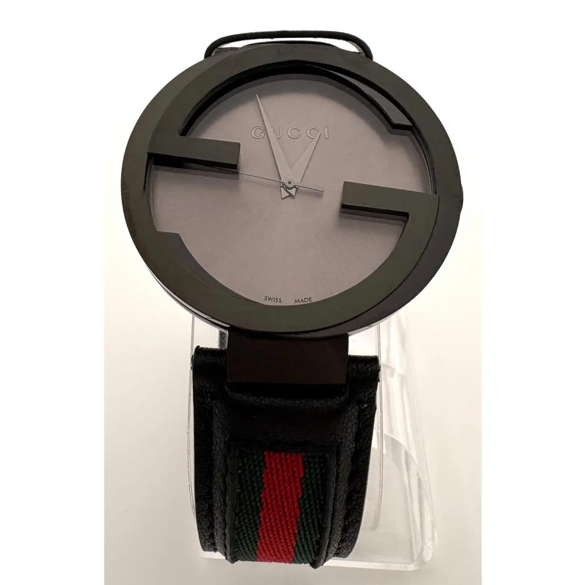 Gucci YA133206 Men`s Interlocking Black Leather Strap with Red and Green 42mm