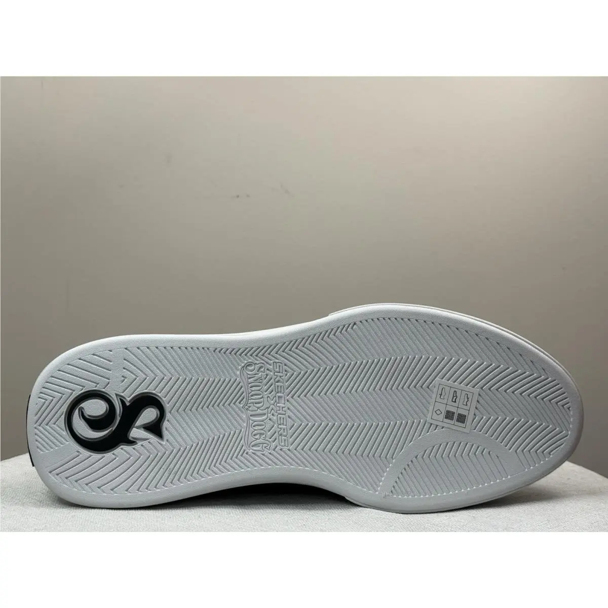 Skechers shoes - Skechers Snoop One Bombay Snoop Dogg - 251049 - Black 7