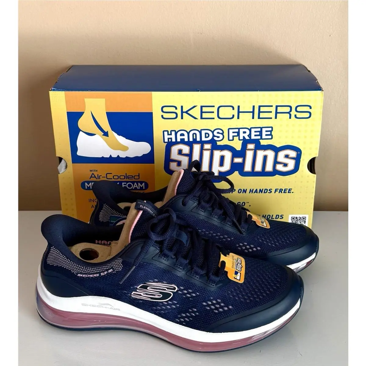 Skechers Skip-ins Women`s 8.5 Skech-air Element Skyline Navy/pink W/box