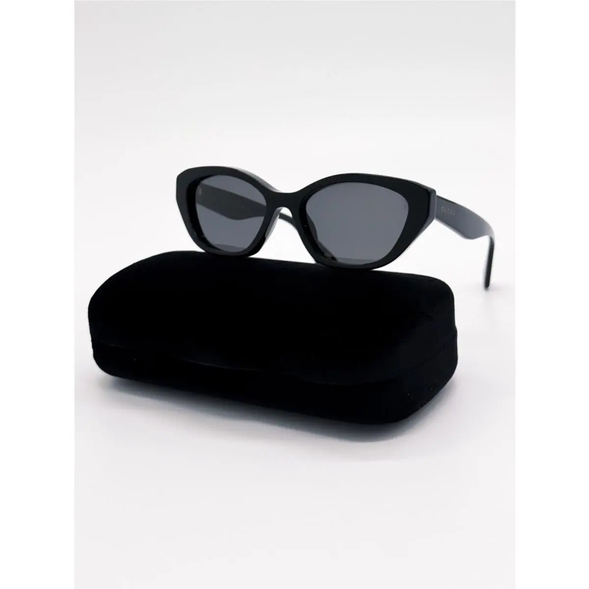 Gucci Sunglasses GG1638S 001 Black Cat Eye Women Gucci Eyewear