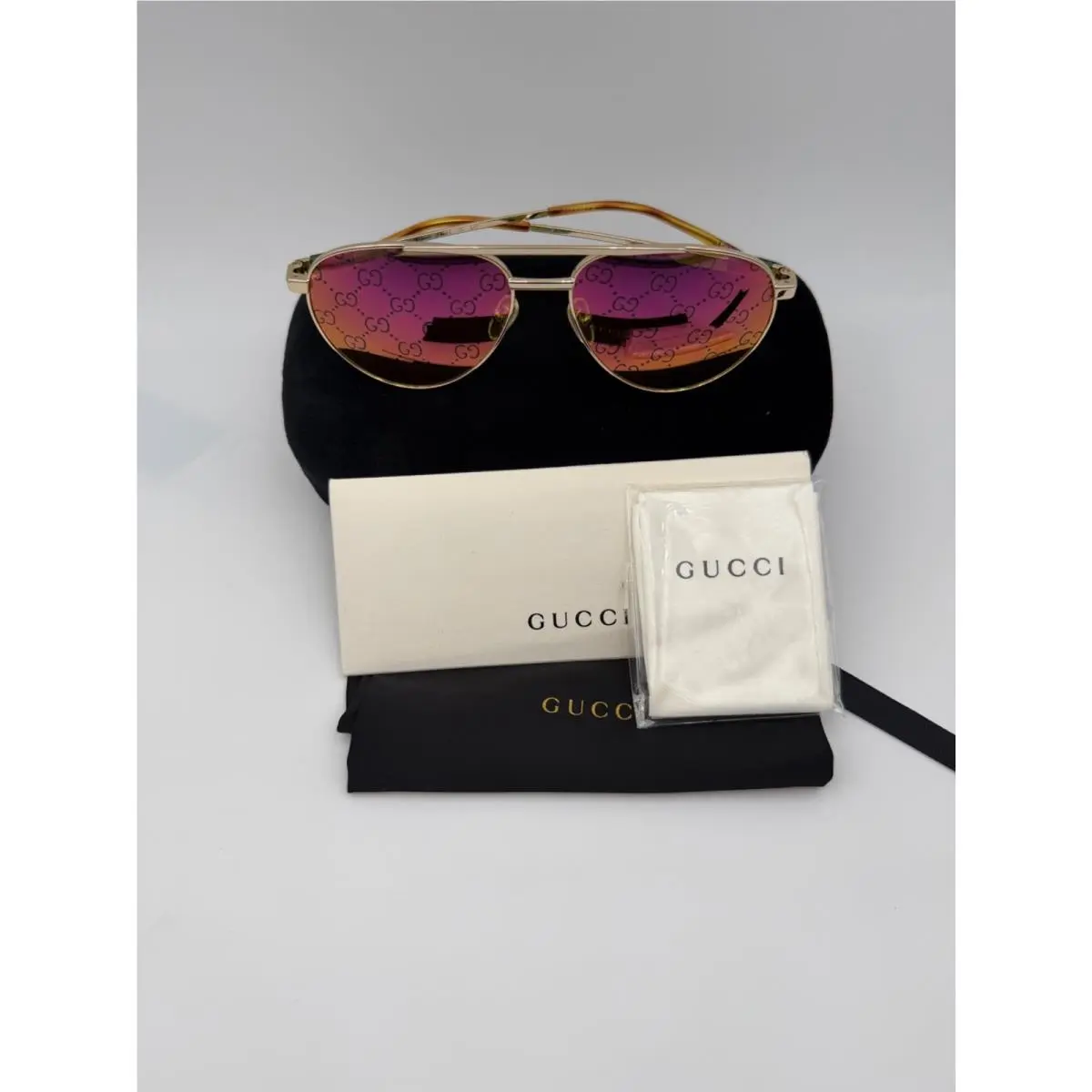 Gucci Sunglasses GG1679S 002 Aviator Gold Yellow GG Logo 56 15 145 w Case
