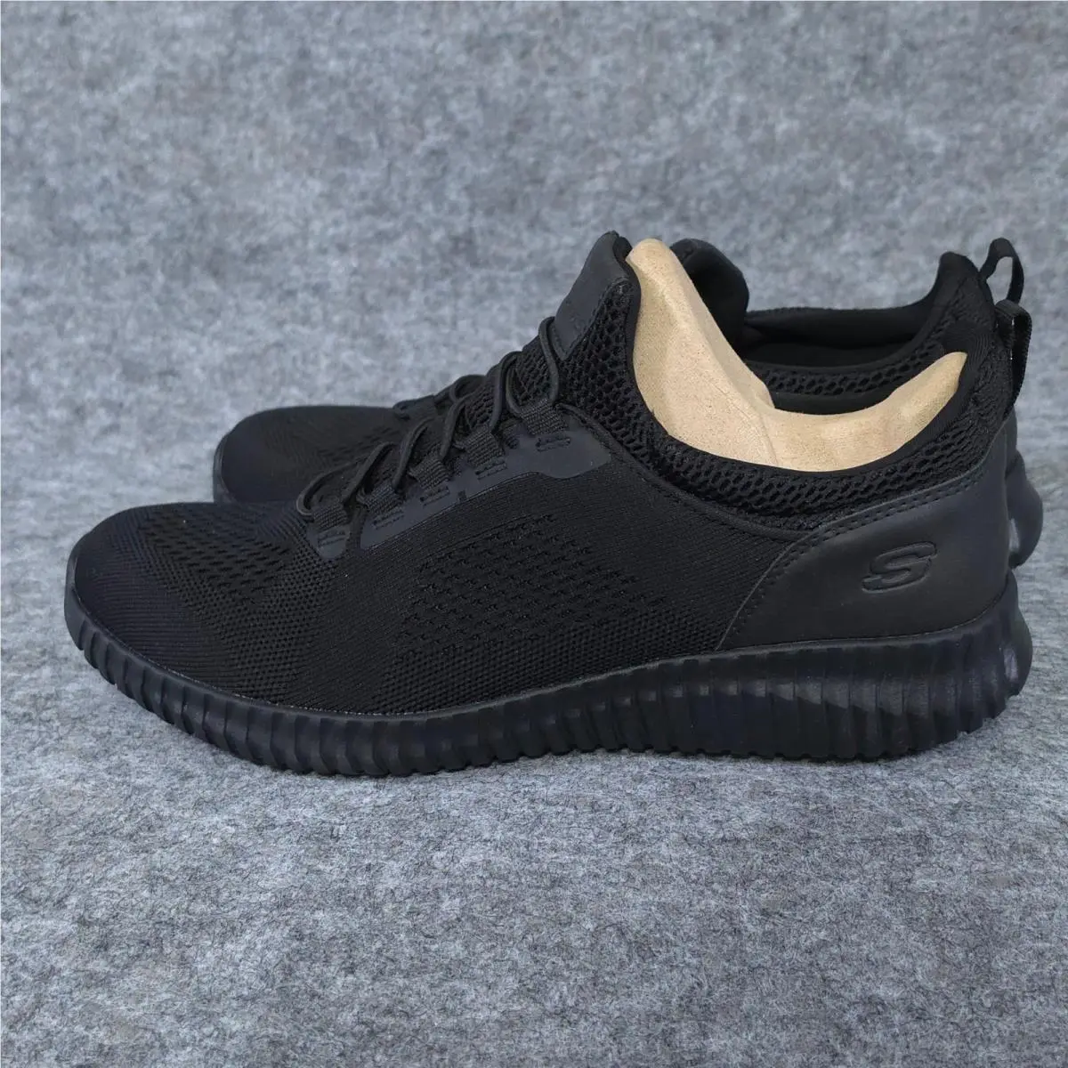 Skechers shoes - Cessnock - Cessnock - Black 1