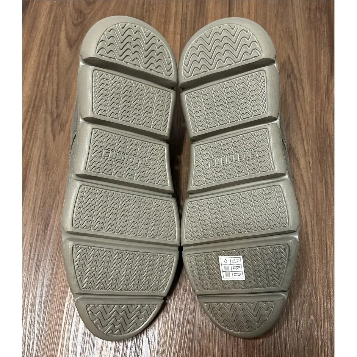 Skechers shoes - Beige 7