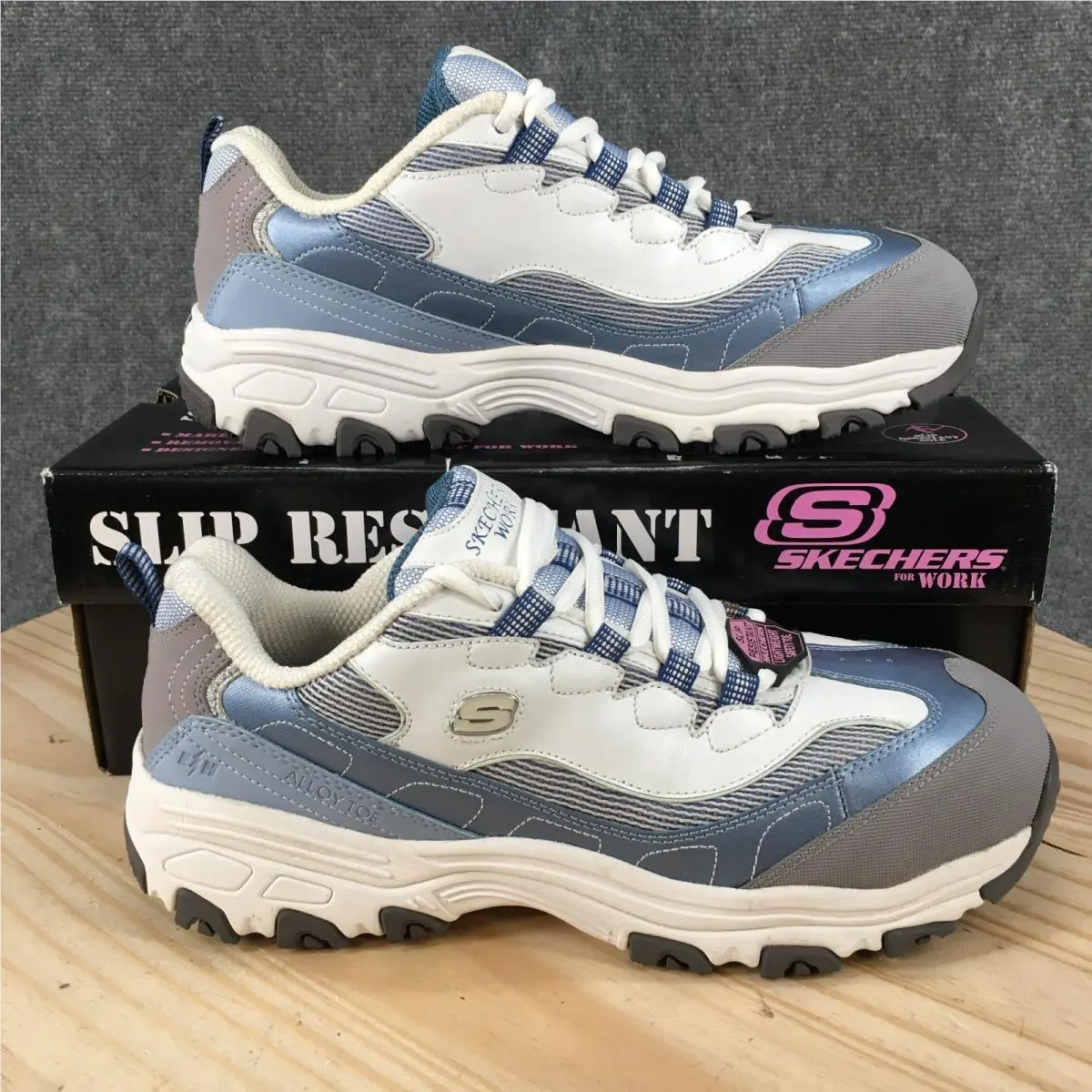 Skechers D`lites Shoes Womens 11 Slip Resistant Sneakers Lace Up Multicolor