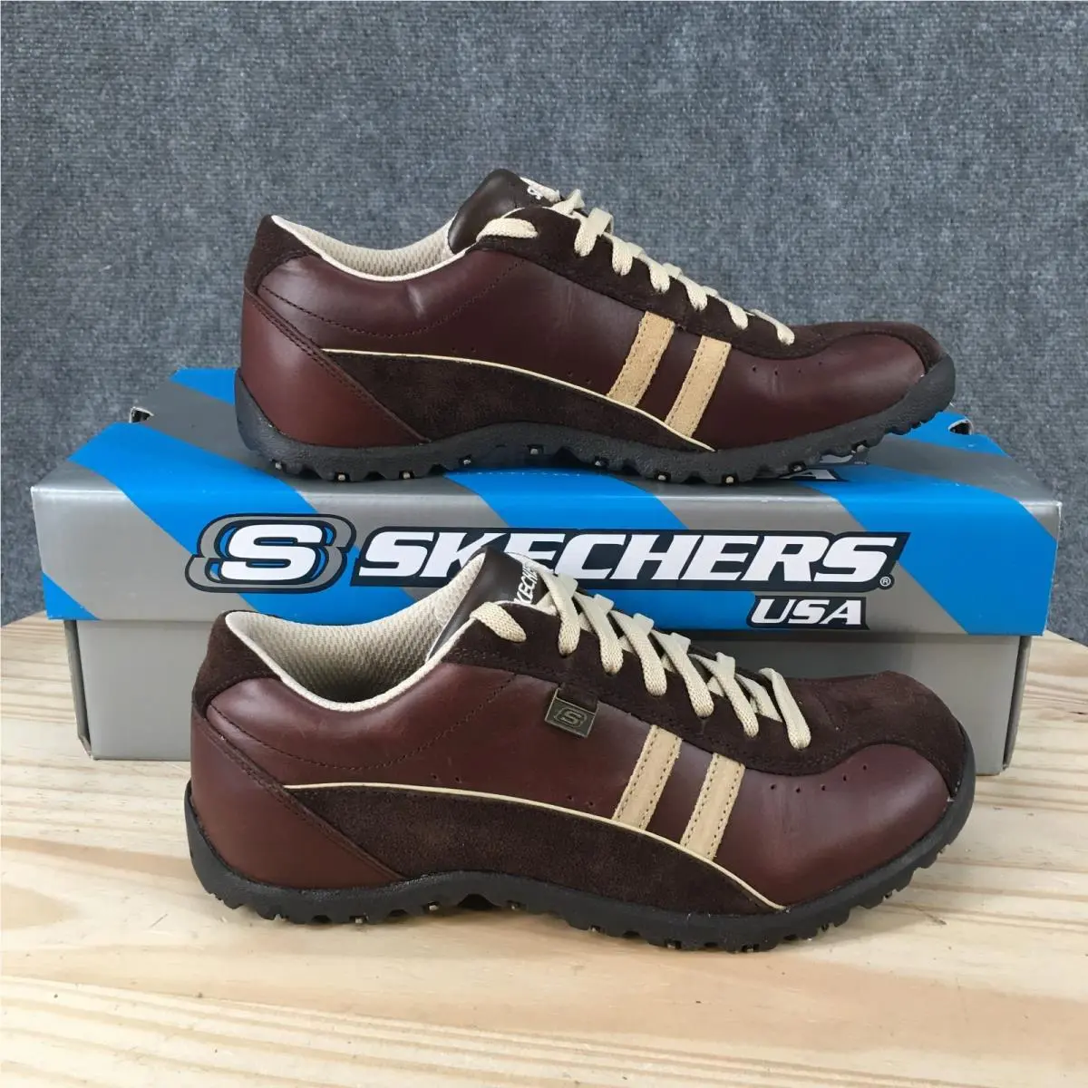 Skechers Sneaker Shoes Womens 8 Casual Striped Low Top Leather Brown 45410